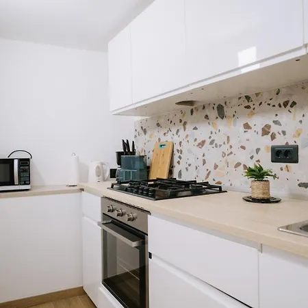 Nord2 S Romanticnom Privatnom Terasom *