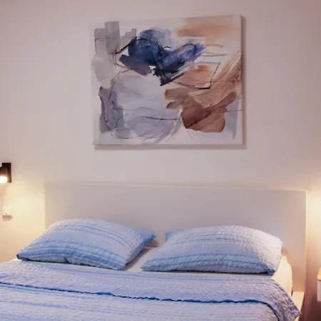 Apartament Nord2 S Romanticnom Privatnom Terasom Rovinj