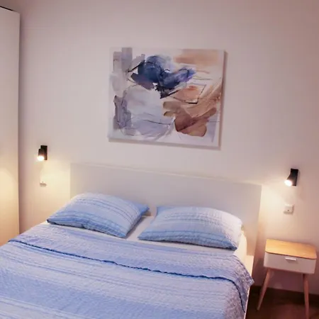 Nord2 S Romanticnom Privatnom Terasom *