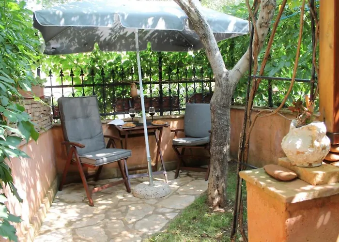 דירה Nord2 S Romanticnom Privatnom Terasom רוביני