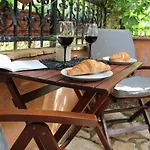 Apartamento Nord2 S Romanticnom Privatnom Terasom *