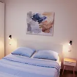 Nord2 S Romanticnom Privatnom Terasom *