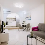 Nord2 S Romanticnom Privatnom Terasom Apartamento *