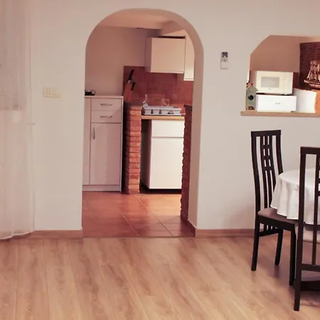 Nord2 S Romanticnom Privatnom Terasom Διαμέρισμα